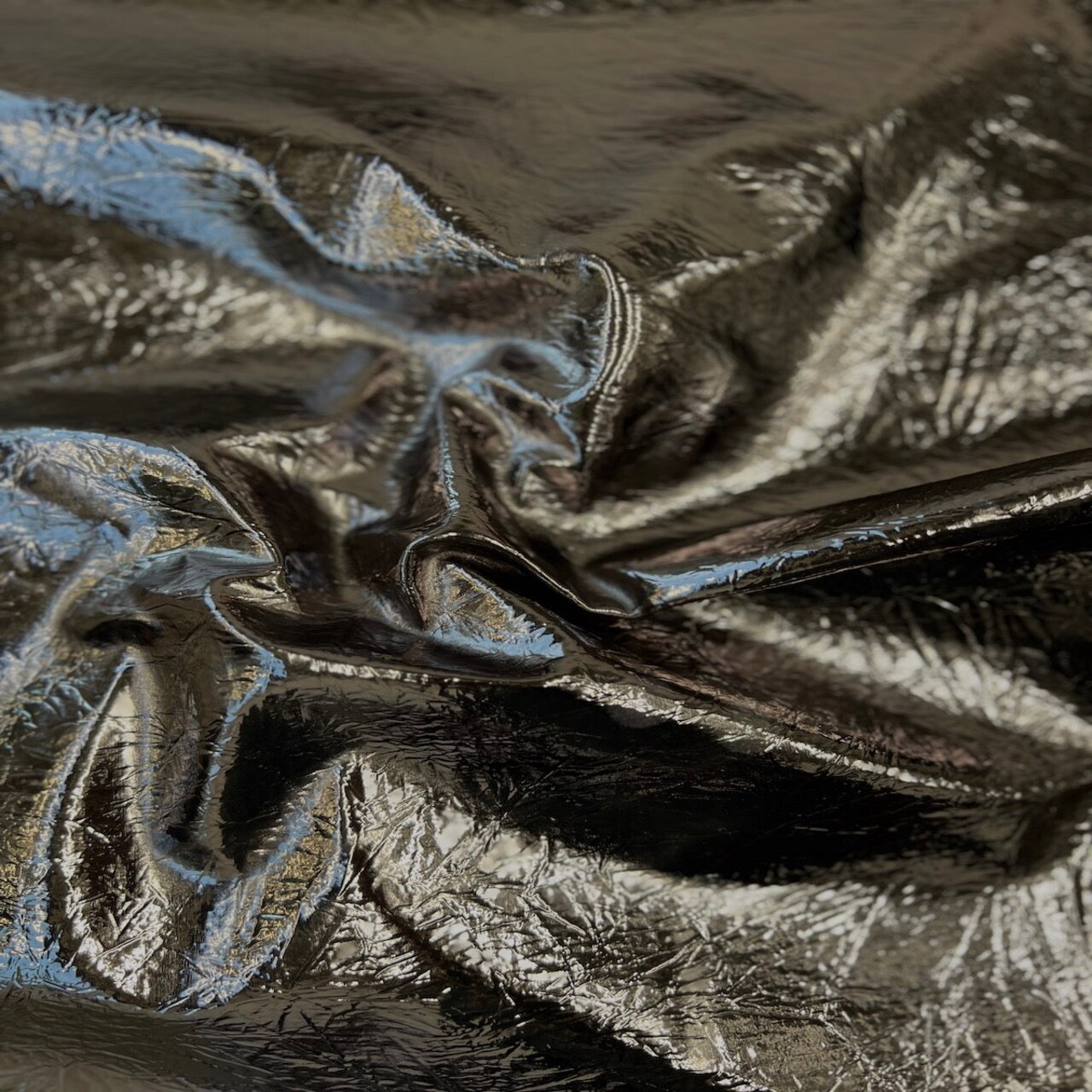 1 Yard Chrome Reflective Vinyl Fabric For Handbags Upholstery Wallets Crafts 54 Inch Width